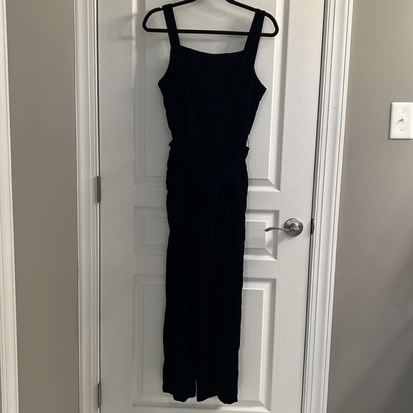 GAP Navy Velvet Wide Leg Jumpsuit Size 8 - Picture 2 of 7